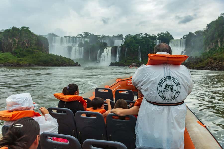 Iguassu Falls: Guided Tour & Macuco Safari on Pontoon Boats - Timing, languages, and hotel pickup