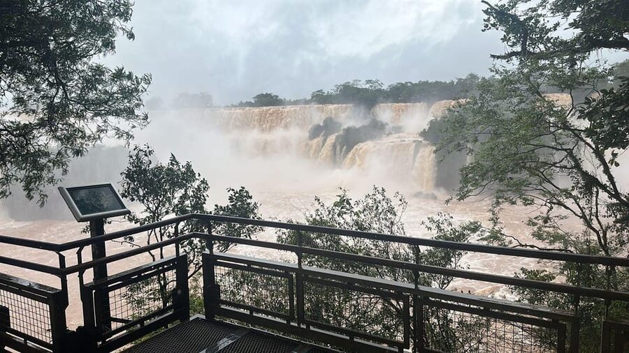Iguazu Falls: Brazil & Argentina in One Day (Private) - Should You Book This Cross-Border Day?