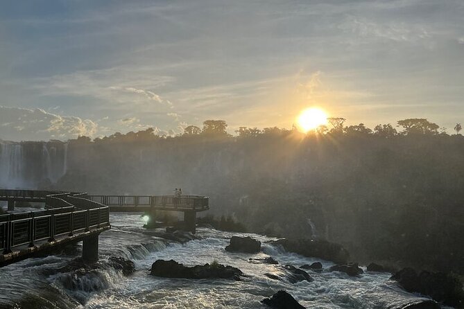 Iguazu Falls : Private day tour both Brazil & Argentina - Crossing from Argentina to Brazil