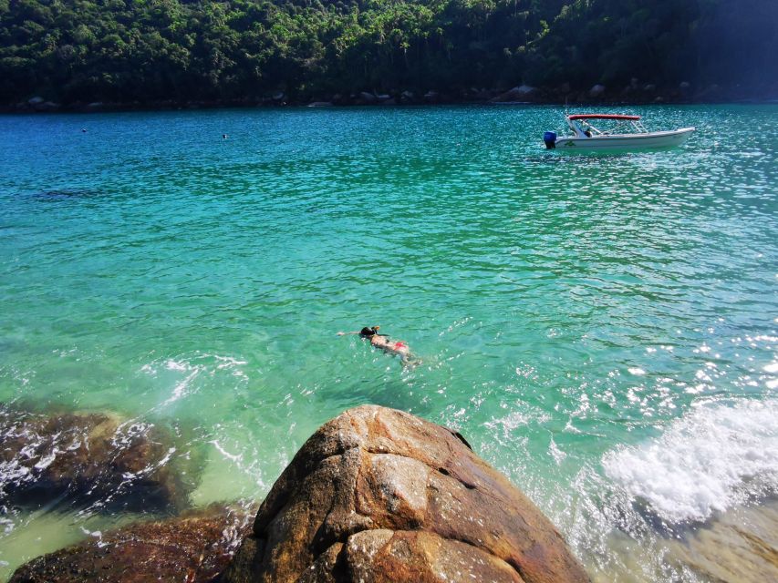 Ilha Grande: 360° Circumnavigation Speed Boat Tour - 8h - What the $94 price really covers