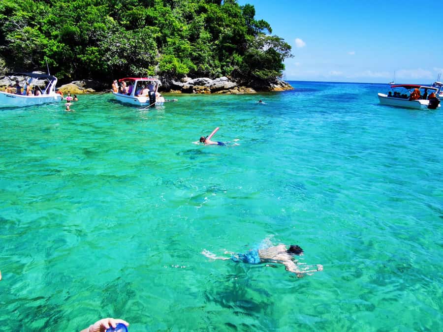 Ilha Grande: 6-Hour Speedboat Tour to Blue and Green Lagoons - Key points at a glance