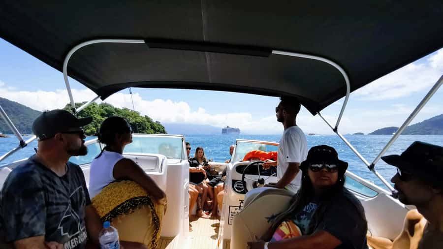 Ilha Grande: 7h Speedboat Tour of Paradise Islands - What the $74 price really covers