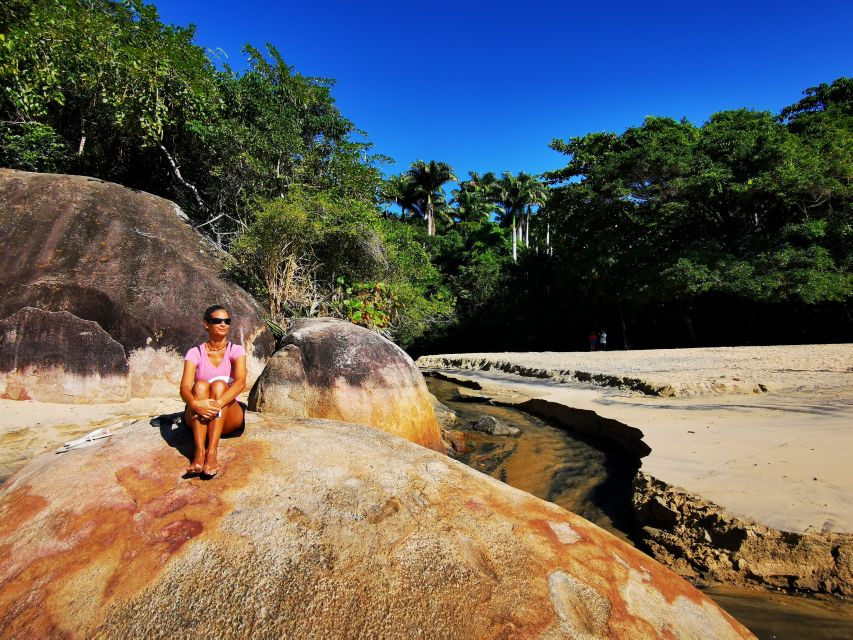 Ilha Grande: Private Historic Walking Tour with Natural Pool - Price, duration, and what you receive
