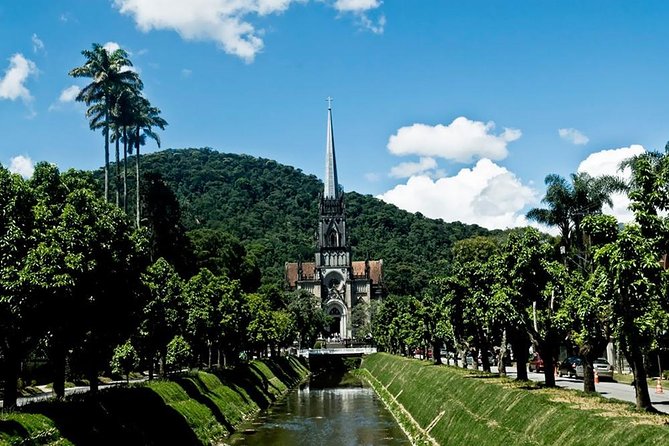 Imperial Petrópolis - Historic Tour + Teresa Street and Lunch - Buffet lunch and the practical cost of eating