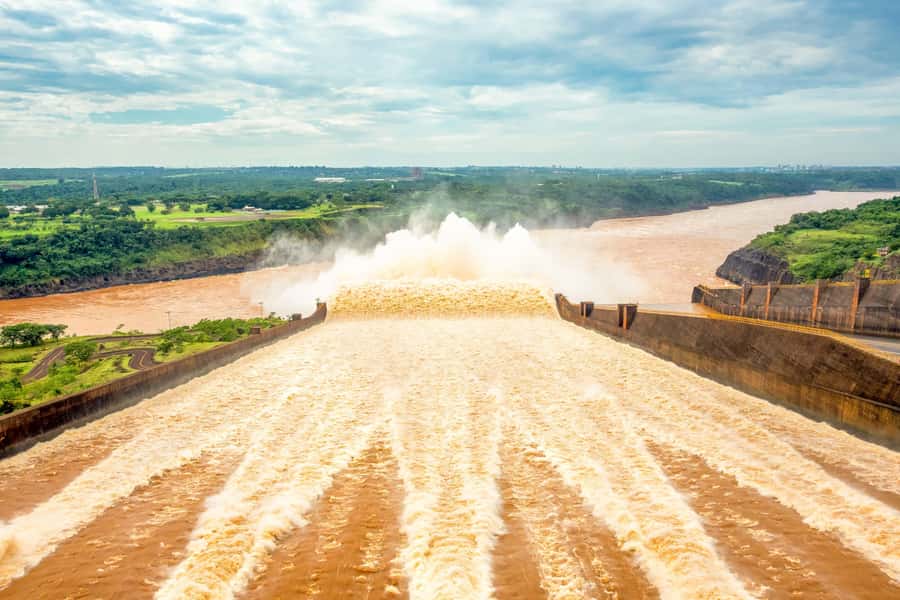 Itaipu Dam Tour with Admission Ticket from Foz do Iguaçu - Key points to know before booking