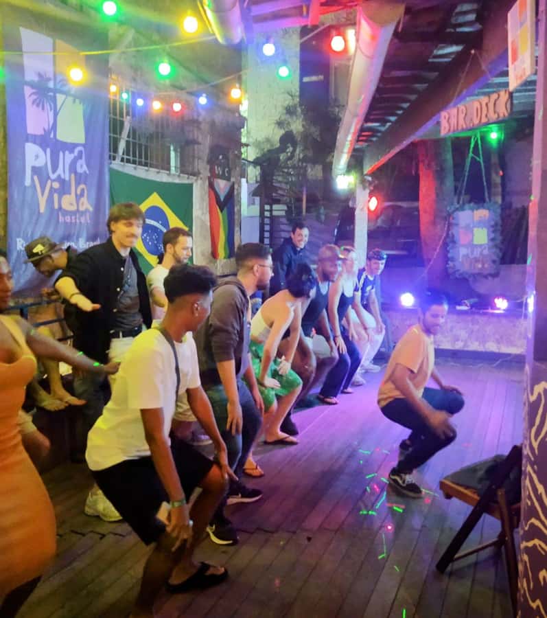 Latin Music Dance Class + DJs + 2 Free Drinks - Extending the night to Guanabara Bay