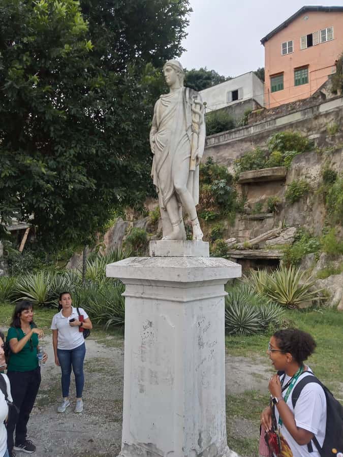 Little Africa - Walking tour from the passed to the future - The slave market and the human cost of the port
