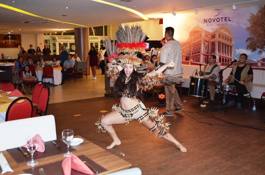 Manaus: Folklore Amazonian Dinner Show - The venue and the small organizational wrinkles