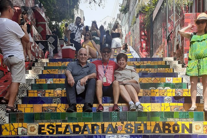 Manu Peclat Rio de Janeiro Private Tours - Mirante Dona Marta: a quick, free photo stop