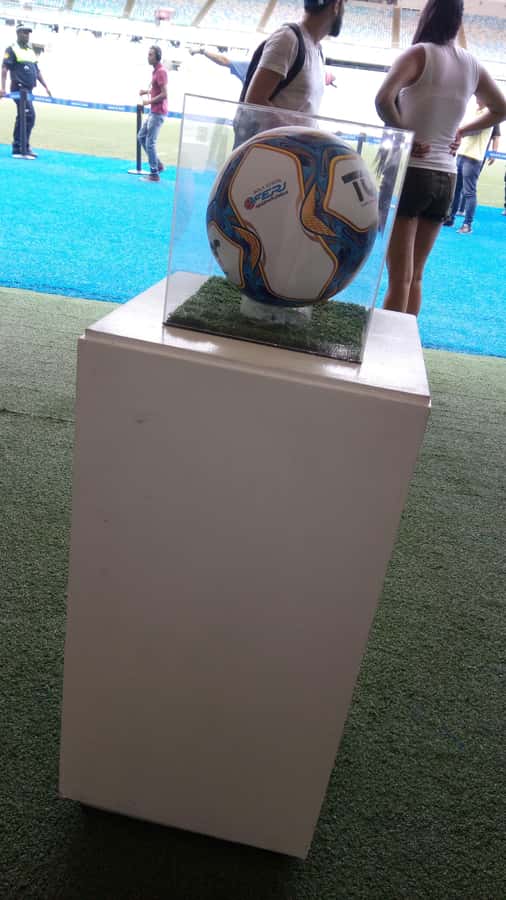 #Maracanã - Guides in English, Portuguese, and Spanish