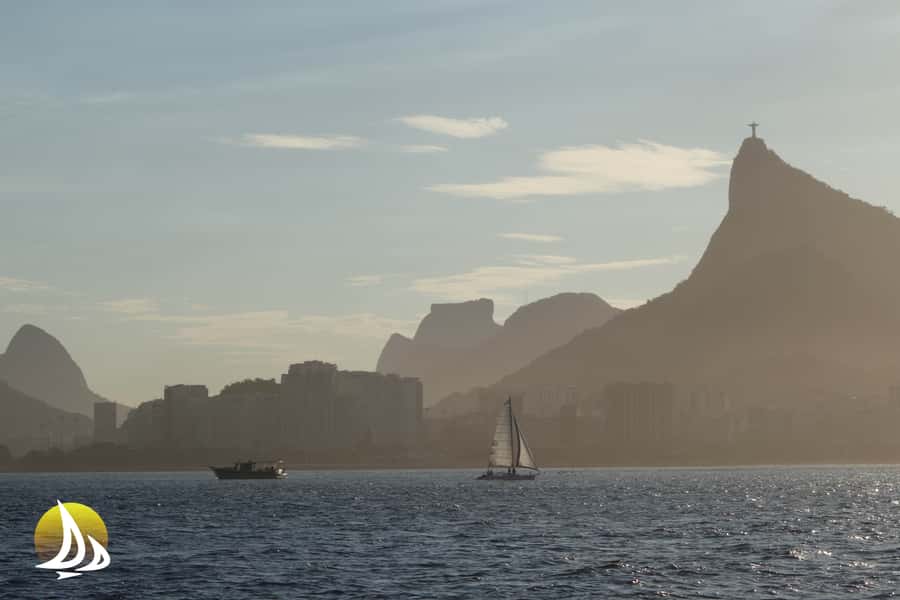 Morning Sailing Tour in Rio - Swimming and the limits of the sailing promise