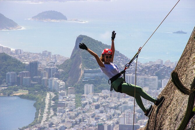 Morro Dois Irmãos Hikking + Vidigal Favela Tour - Reaching the summit of Morro Dois Irmãos