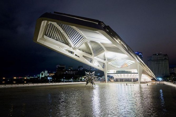 Museum of Tomorrow Guided Tour, Admission & Transfer - Arriving at Santiago Calatrava’s Rio Landmark