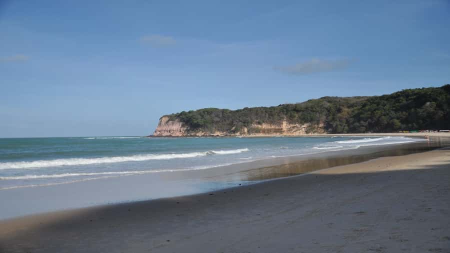 Natal: South Coast Day Tour by 4X4 with Pickup - Seeing the natural pools at Camurupim