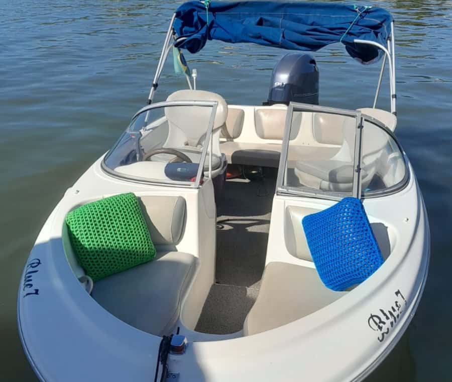 Paraty: A Private Speedboat Experience in Mamangua - Lagoa Azul, Praia da Lula, and Ilha da Pescaria