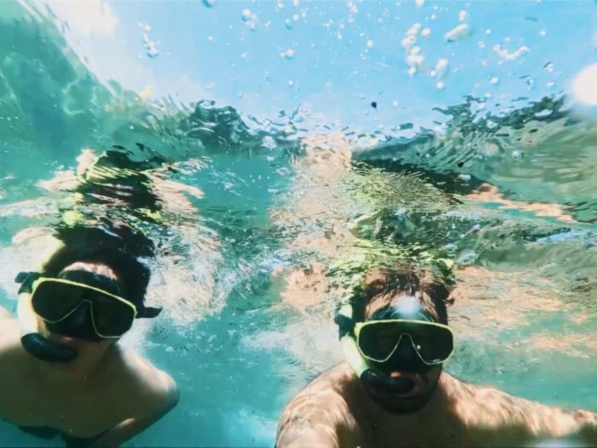 Paraty Bay: Islands & Beaches Boat Tour with Snorkeling - Staff, language, and the pace of the day