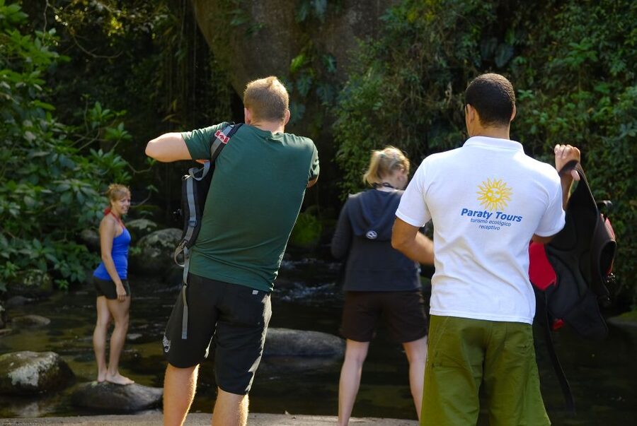 Paraty: Jungle Waterfalls and Cachaça Distillery Jeep Tour - Engenho D’Ouro and the cachaça tasting