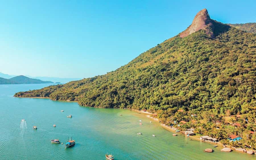 Paraty: Saco do Mamanguá Speedboat Tour - Engenho Beach, quiet sand and a possible waterfall