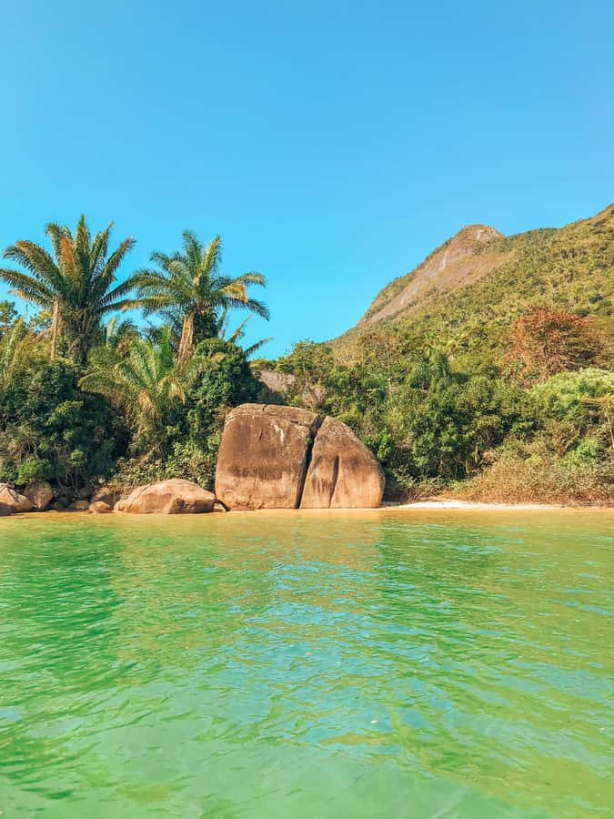 Paraty: Saco do Mamanguá Speedboat Tour - Cruzeiro Beach gives you the practical break