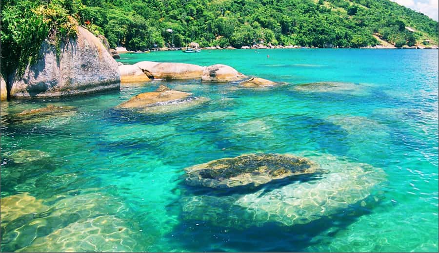 Paraty: Schooner Boat Tour with Beaches and Snorkeling - From Paraty Tours Agency to the schooner