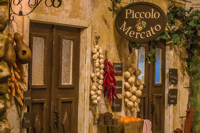 Parque Cultural Epopeia Italiana - The final tasting: grape juice, wine, and cookies