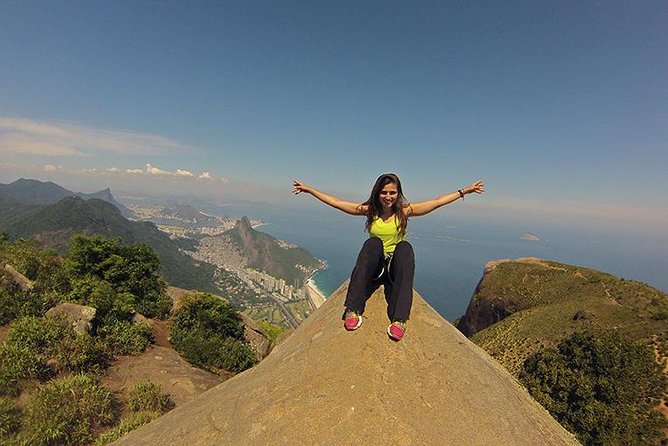 Pedra da Gavea Guided Hiking tour - The rope-assisted descent