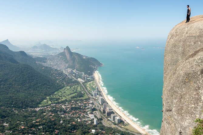 Pedra da Gávea | The best trail in Rio - Reaching the summit above Rio
