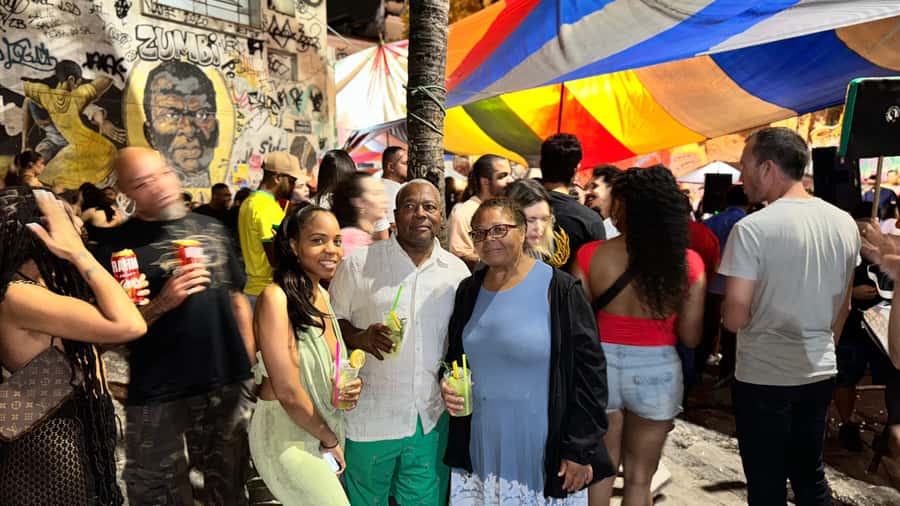 Pedra do Sal: Live Samba Night with Local Guide & Drink - Best for solo visitors and social night owls