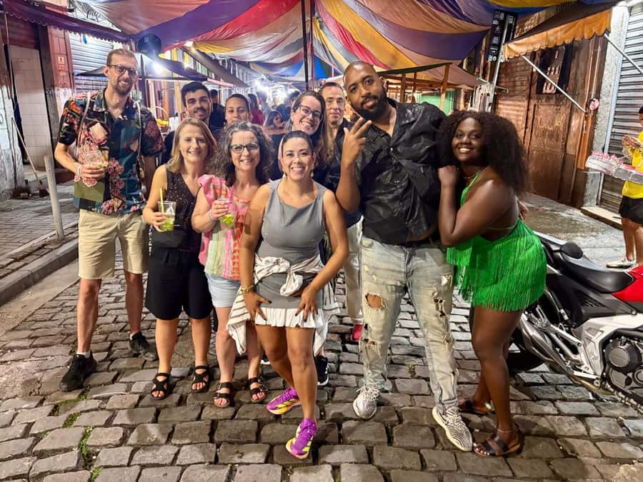 Pedra do Sal: Live Samba Night with Local Guide & Drink - Practical advice for a smoother evening