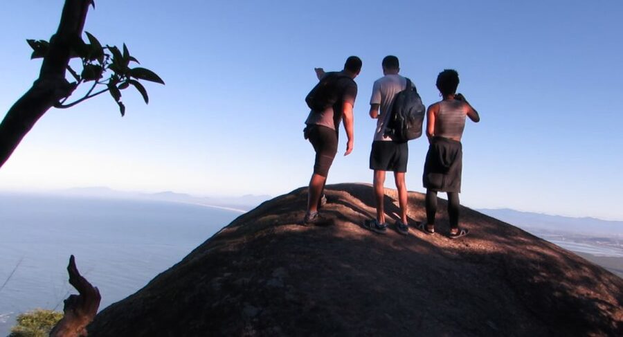 Pedra do Telégrafo Hike and Beach Full-Day Tour - The viewpoints before the summit