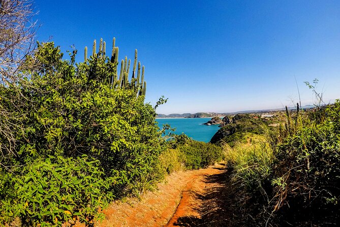 Private Walk through the Natural Pools in Búzios - Starting at Village da Ferradura