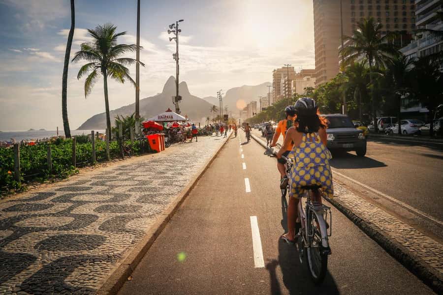 Rio Bike Tour – Discover the Beaches and Lagoon - Who will enjoy this three-hour morning ride