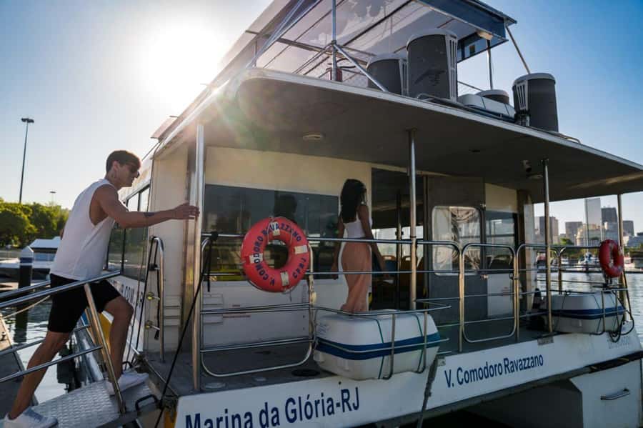 Rio: Boat Tour of Guanabara Bay - Forts, beaches, and the quieter side of Guanabara Bay