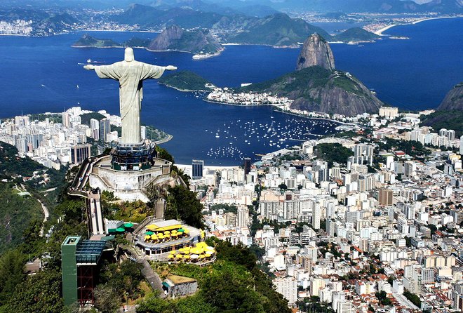 Rio by Day - Main Sights Tour - Leblon, Ipanema, and Copacabana in the morning