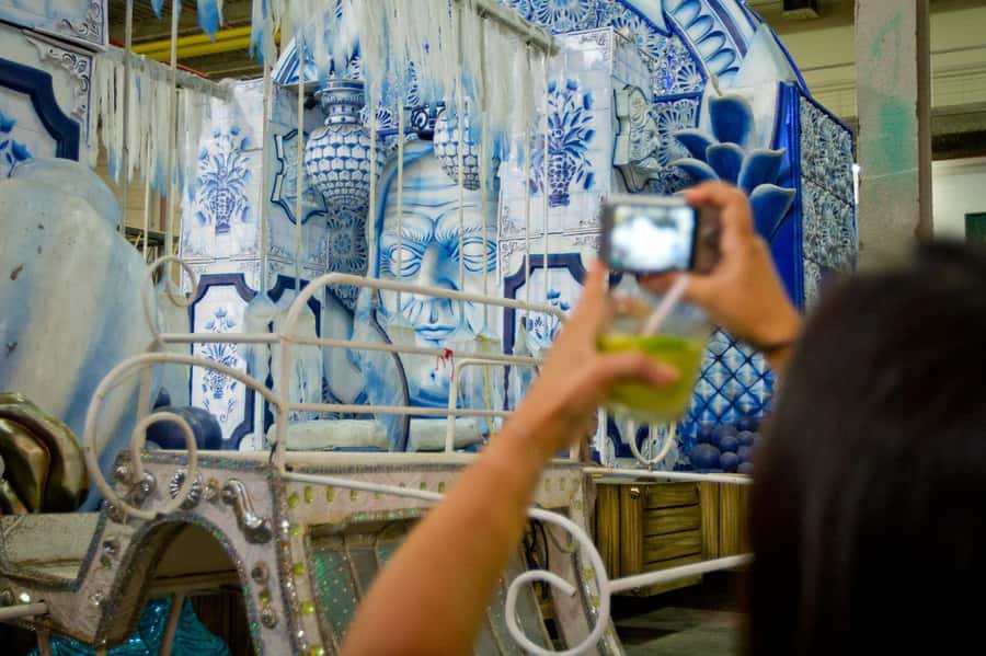 Rio: Carnival Backstage Tour at Samba City with Cocktail - Seeing the work behind the parade