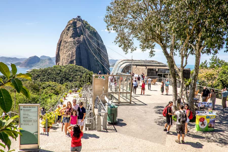 Rio: Christ the Redeemer Early Access and Sugarloaf - The morning drive from Copacabana to Corcovado
