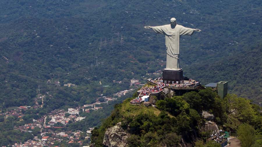 Rio: Christ The Redeemer Half Day Tour With Pick up - A half-day plan that keeps things simple