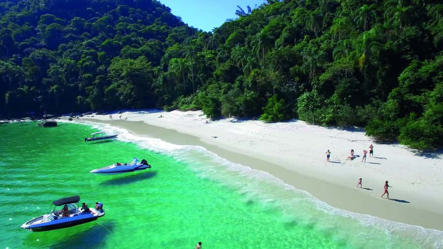 Rio de Janeiro: Angra dos Reis and Ilha Grande Full-Day Tour - Japariz lunch with a sea view