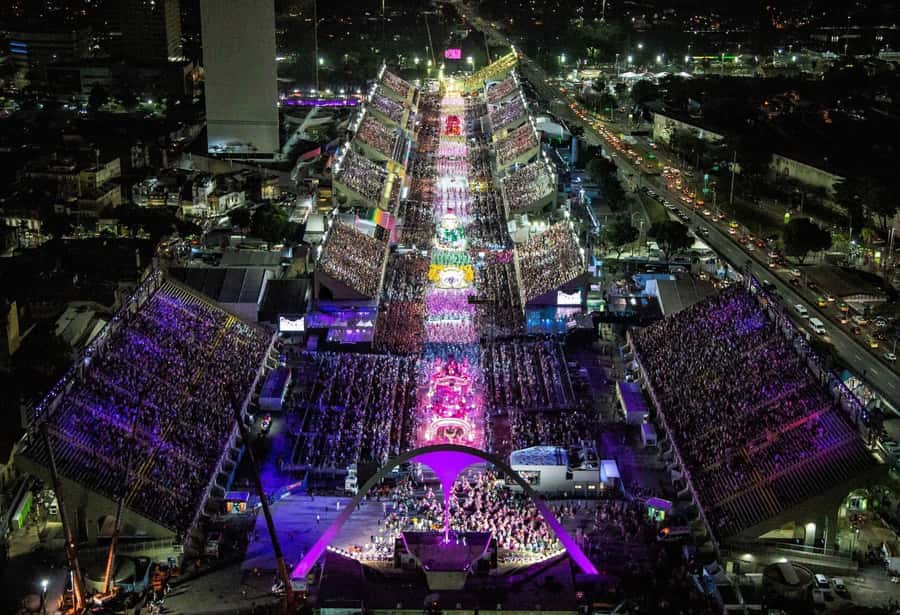 Rio de Janeiro: Be a true Rio's local for a day - Tour - Shopping through the Sahara district