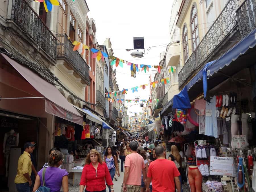 Rio de Janeiro: Be a true Rio's local for a day - Tour - Starting with a caipirinha