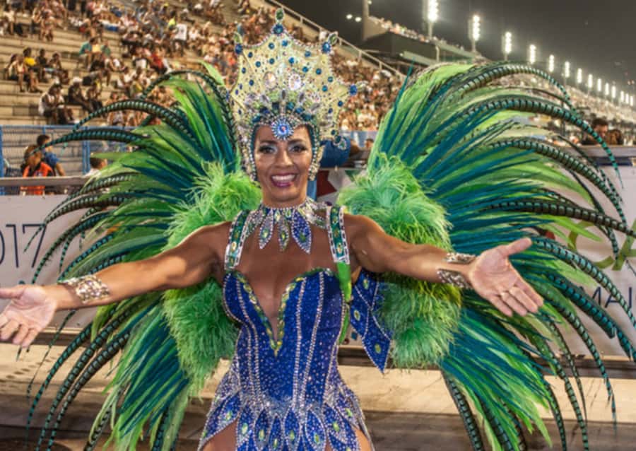 Rio de Janeiro: Beginner Samba Lesson in Ipanema - Learning samba in an Ipanema studio