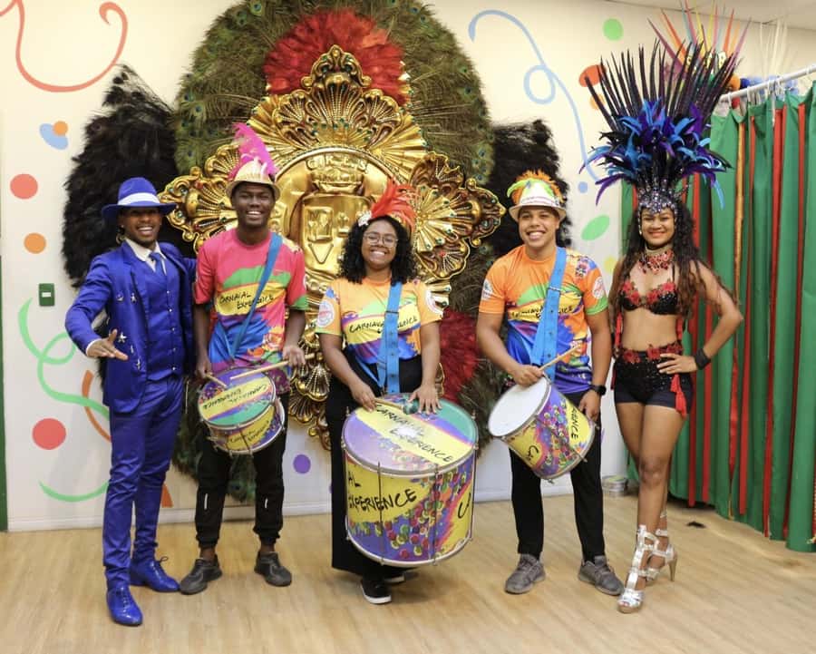 Rio de Janeiro: Carnaval Backstage Tour and Samba Class - Choosing the right day and setting expectations