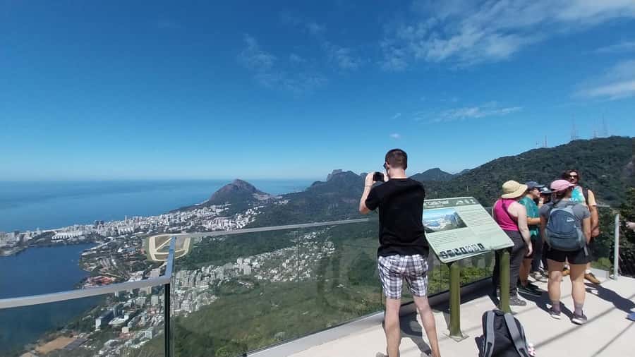 Rio de Janeiro: Christ the Redeemer Guided Hike - Starting at Parque Lage on Jardim Botanico Street