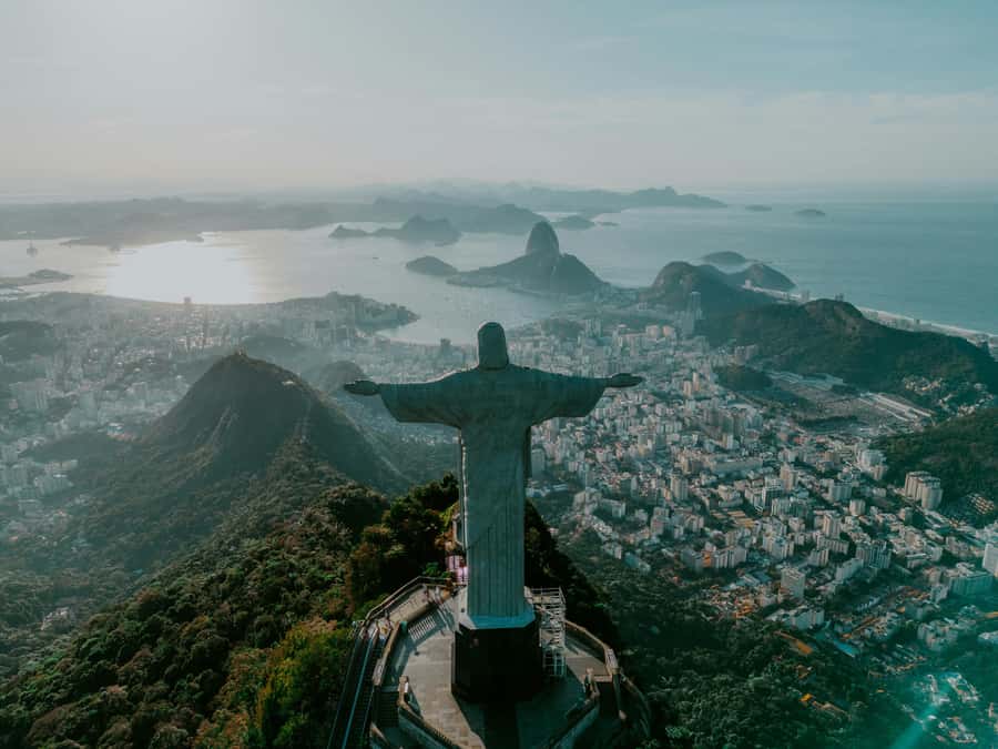 Rio de Janeiro: Christ the Redeemer Guided Hike - The descent and return through the park