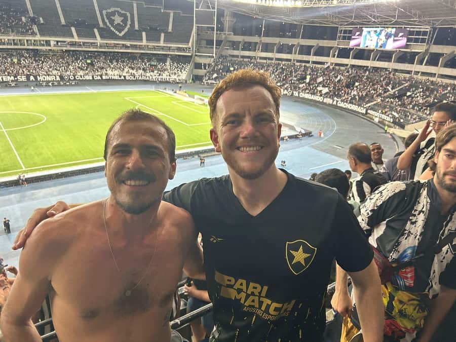 Rio de Janeiro: Enjoy a Botafogo soccer game with Locals - Starting near the Botafogo fan gathering
