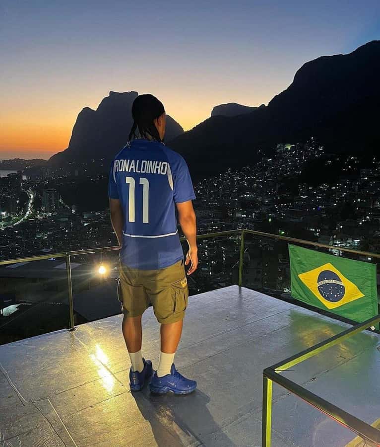 Rio de Janeiro: Favela Jeep Tour to Rocinha and Capoeira - What you see inside the community