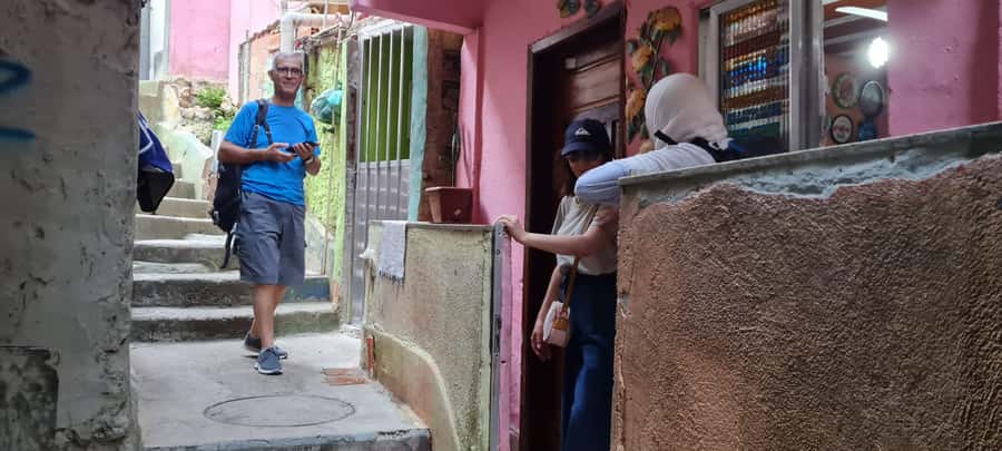 Rio de Janeiro: Favela Santa Marta Tour with Resident Guide - Key points to know