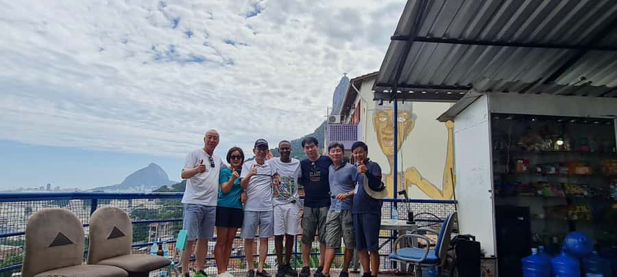 Rio de Janeiro: Favela Santa Marta Tour with Resident Guide - The cable car and the first big view