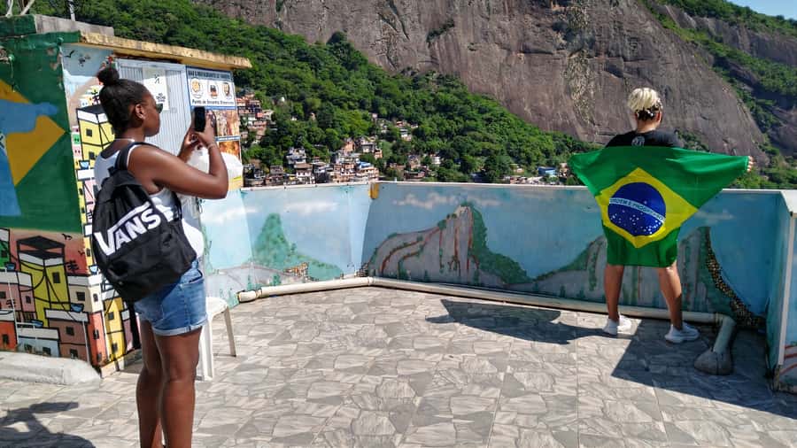 Rio De Janeiro: Half-Day Rocinha Favela Walking Tour - Key points at a glance
