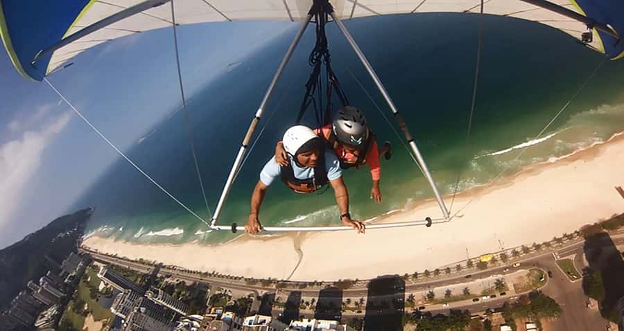 Rio de Janeiro: Hang Gliding or Paragliding Flight - Who should book this Rio flight